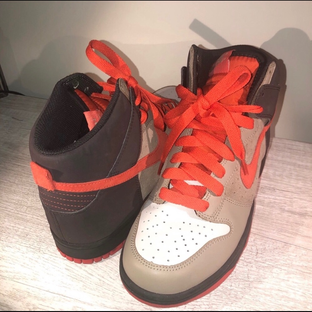 Women’s Nike Dunk’s